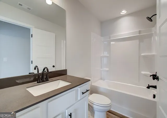 4th image of 13 Piney Grove Ct, Auburn, GA 30011 | MLS# 10797986