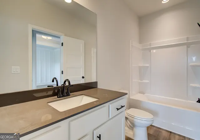 5th image of 13 Piney Grove Ct, Auburn, GA 30011 | MLS# 10797986