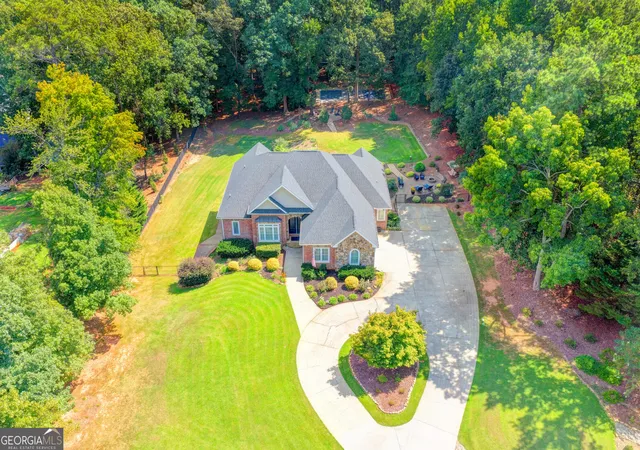 Photo 1 of Sale Pending at 4025 Tanners Ml Rd, Braselton, GA 30517 | MLS# 10836454 | Listing updated on 2026-10-02