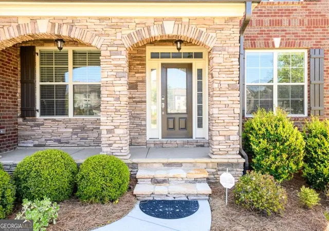 2nd image of 4041 Woodward Walk Ln, Suwanee, GA 30024 | MLS# 10814544