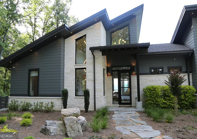 Photo 3 of Single family home for sale at 377 Charmont Dr, Tiger, GA 30576 | MLS# 10689536 | Listing updated on 2026-08-28