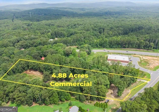 Photo 3 of Single family home for sale at 2841 Upper Sweetwater Trl Se, White, GA 30184 | MLS# 10571758 | Listing updated on 2026-08-02