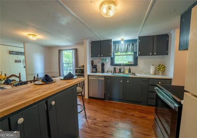 2nd image of 5525 Mount Shores Cir, Gainesville, GA 30506 | MLS# 10823721