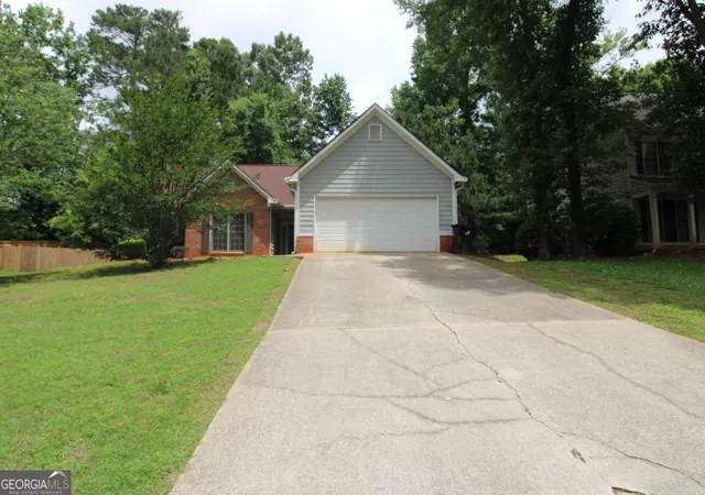 Homes for sale in Rex, GA | 3374 Mosswood Lane, Rex, GA 30273 | MLS# 10781555