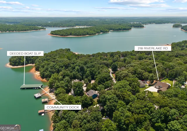 Photo 3 of Single family home for sale at 218 Riverlake Rd, Fair Play, SC 29643 | MLS# 10801336 | Listing updated on 2026-09-15