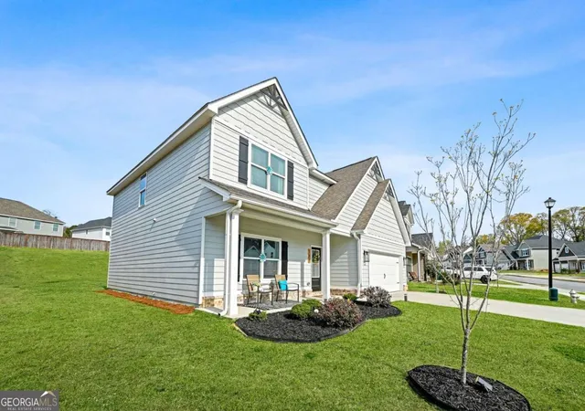 3rd image of 106 Kingston Cir, Carrollton, GA 30117 | MLS# 10762107