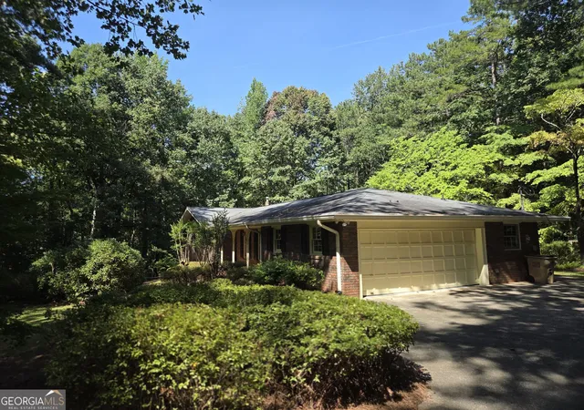 3rd image of 65 Cook Ln, Stockbridge, GA 30281 | MLS# 10829097