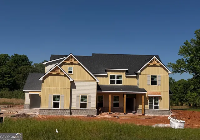 Photo 1 of Single family home for sale at 141 Twin Oaks Dr, Hampton, GA 30228 | MLS# 10782771 | Listing updated on 2026-08-18