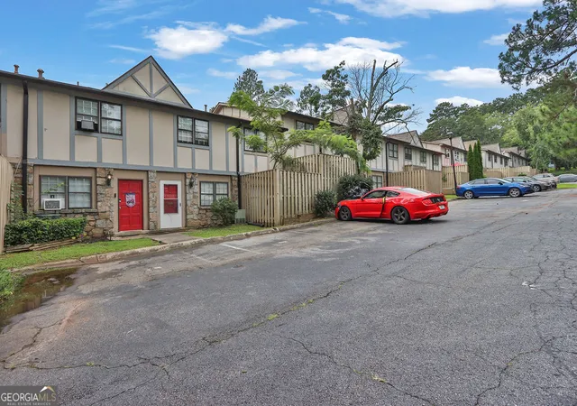 2nd image of 1151 Rankin St #2A, Stone Mountain, GA 30083 | MLS# 10815614