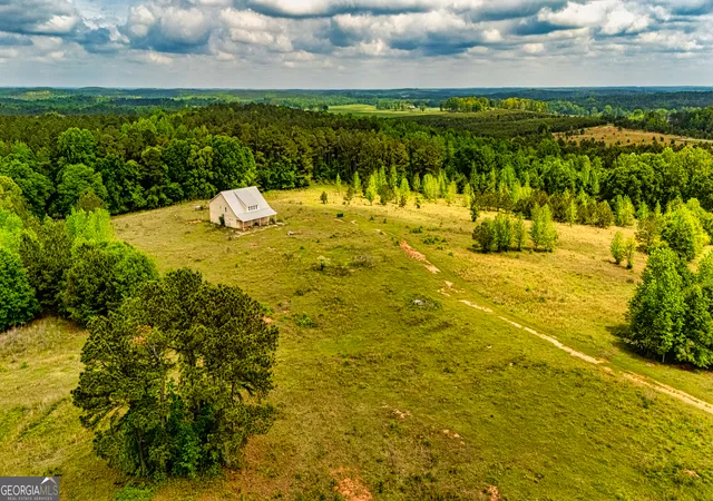 1st image of 423 Coweta Heard Rd, Hogansville, GA 30230 | MLS# 10499307