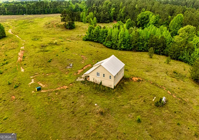 5th image of 423 Coweta Heard Rd, Hogansville, GA 30230 | MLS# 10499307