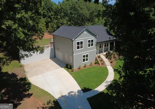 Photo 3 of Single family home for sale at 645 Mountainview Dr, Covington, GA 30016 | MLS# 10833560 | Listing updated on 2026-09-18