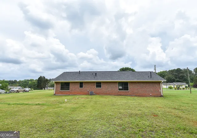 Homes for sale in Williamson, GA | 113 Meadowview Ln, Williamson, GA 30292 | MLS# 10775473