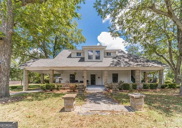 Photo 1 of Multi family home for sale at 284 Covington St, Loganville, GA 30052 | MLS# 10568387 | Listing updated on 2026-07-22