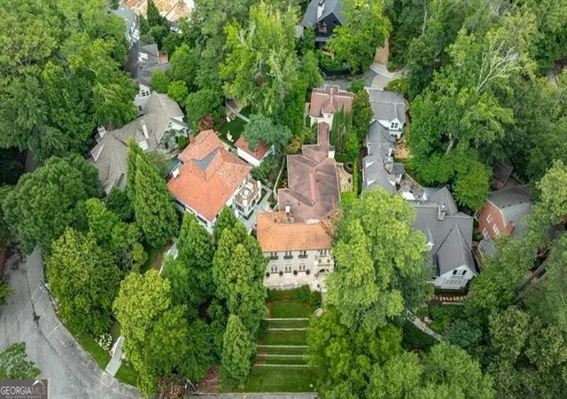 Photo 3 of Single family home for sale at 388 Beverly Rd NE, Atlanta, GA 30309 | MLS# 10805075 | Listing updated on 2026-07-28