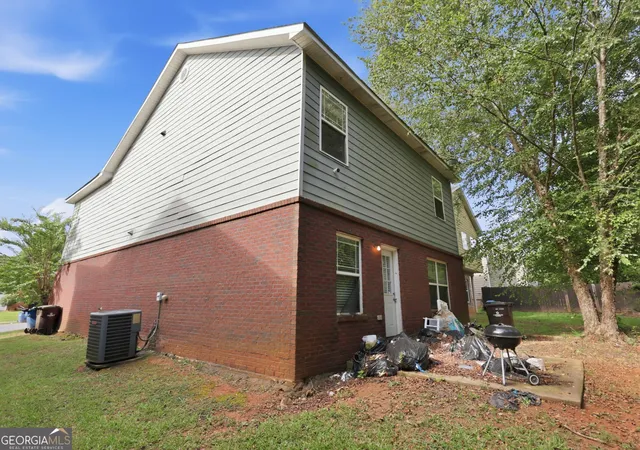 Photo 2 of Single family home for sale at 5014 Pioneer Pkwy, Mcdonough, GA 30253 | MLS# 10808016 | Listing updated on 2026-08-16