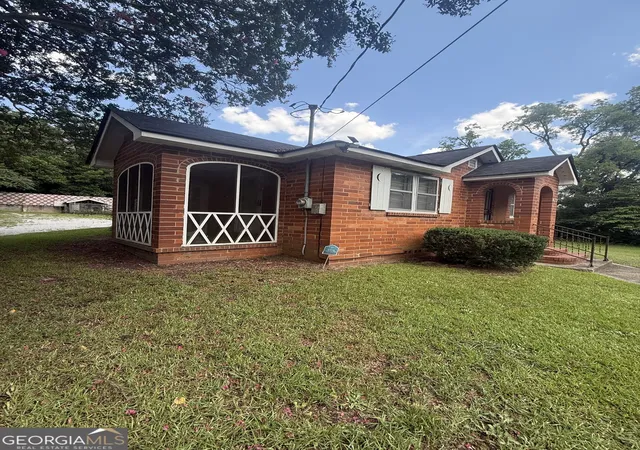 3rd image of 639 Short St E, Macon, GA 31217 | MLS# 10809201