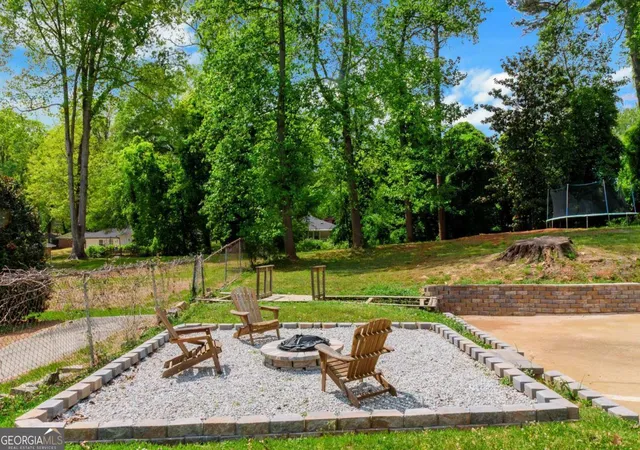 4th image of 701 Kennolia Dr Sw, Atlanta, GA 30310 | MLS# 10784476