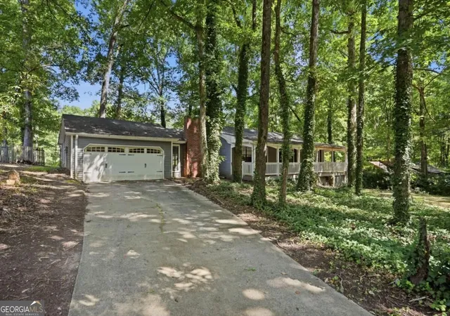 Photo 3 of Single family home for sale at 367 Bedford St Sw, Marietta, GA 30064 | MLS# 10829551 | Listing updated on 2026-09-13