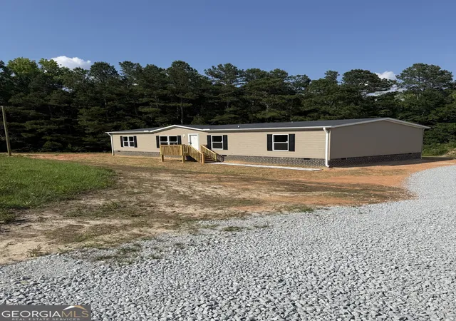 Homes for sale in Elberton, GA | 1052 Jones Ferry Road, Elberton, GA 30635 | MLS# 10766720