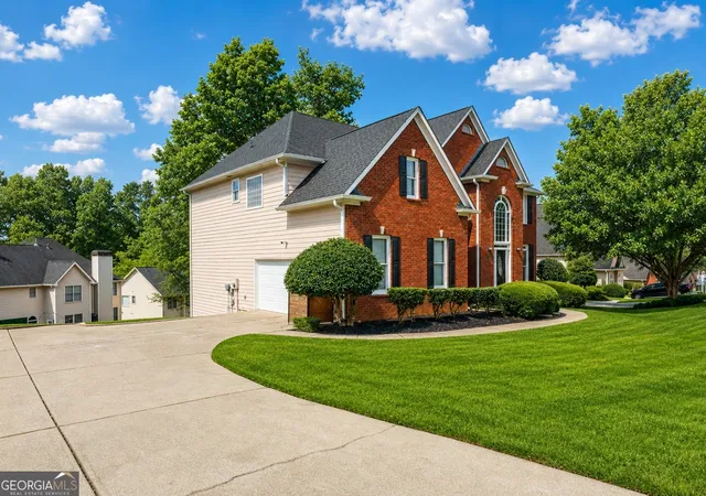 Photo 3 of Sale Pending at 1331 Dayspring Tr, Lawrenceville, GA 30045 | MLS# 10717293 | Listing updated on 2026-09-09