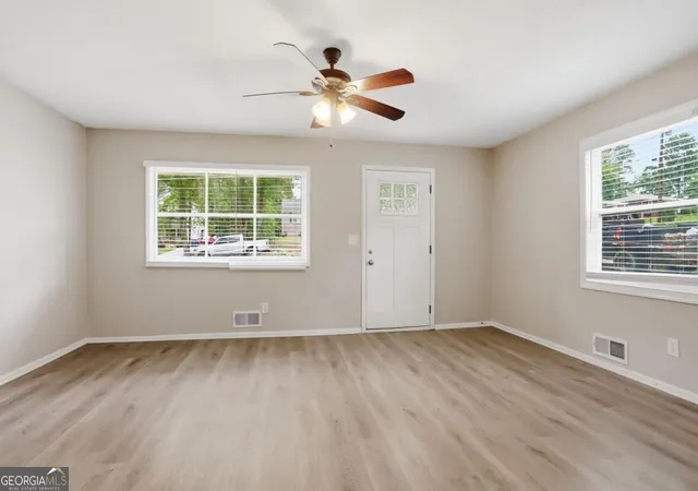 Photo 3 of Sale Pending at 3681 Daisy Dr, Decatur, GA 30032 | MLS# 10830923 | Listing updated on 2026-10-15