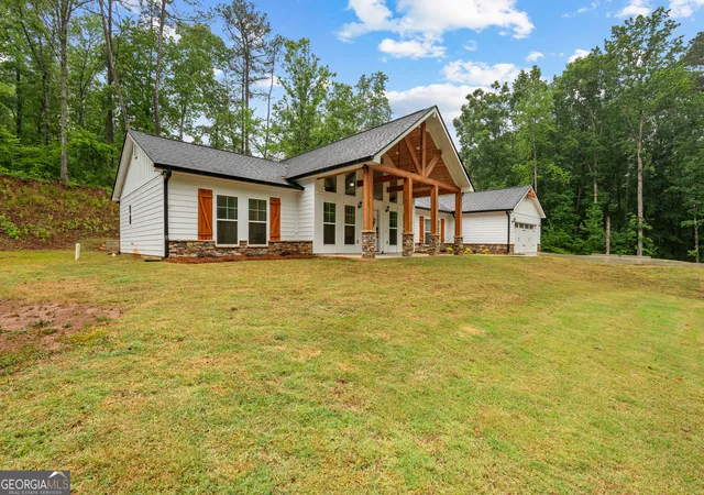 Homes for sale in Lagrange, GA | 143 Taylor Len Dr, Lagrange, GA 30240 | MLS# 10753755