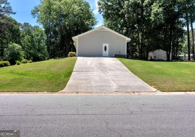 16th image of 1847 Oak Ridge Ln, Lawrenceville, GA 30044 | MLS# 10758146