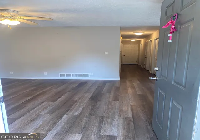 4th image of 721 Mill St Se, Gainesville, GA 30501 | MLS# 10796127