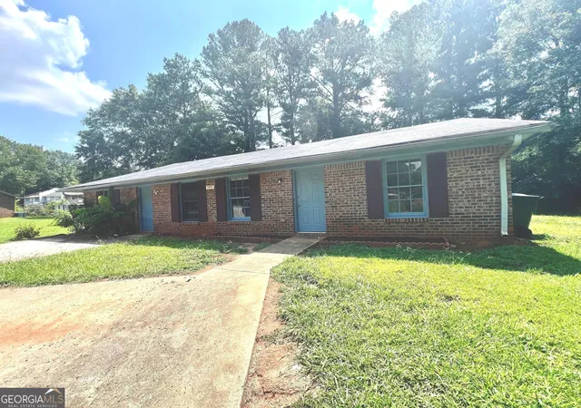 4th image of 1047 Chestnut Oak Ct Ne, Conyers, GA 30012 | MLS# 10790061