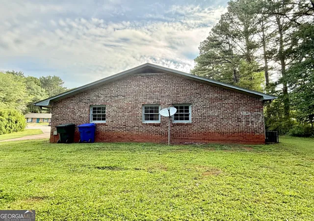 5th image of 1047 Chestnut Oak Ct Ne, Conyers, GA 30012 | MLS# 10790061