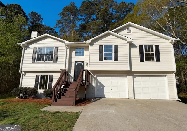 Homes for sale in Winder, GA | 416 Busby Ln, Winder, GA 30680 | MLS# 10726428