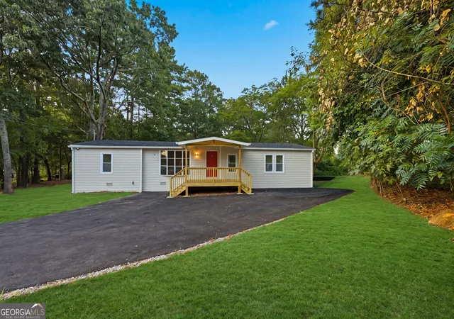 Photo 1 of Manufactured home for sale at 1077 New Hope Rd, Lawrenceville, GA 30045 | MLS# 10834571 | Listing updated on 2026-09-11