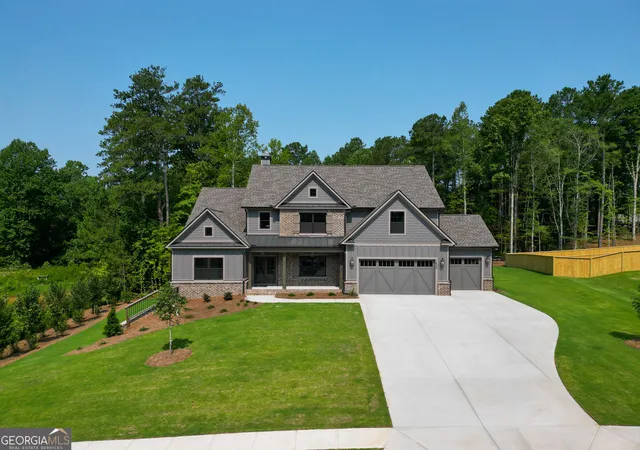 Photo 1 of Single family home for sale at 1425 Willowbend Pl, Monroe, GA 30655 | MLS# 10698121 | Listing updated on 2026-09-16