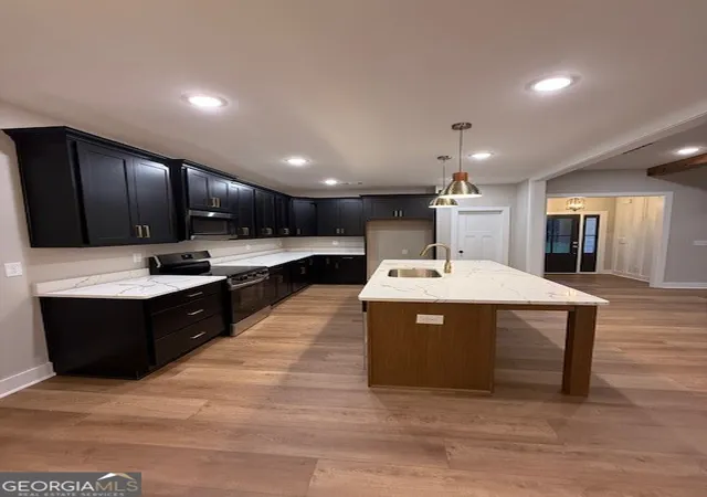 Photo 4 of Single family home for sale at 603 Silver Dollar Rd, Barnesville, GA 30204 | MLS# 10835630 | Listing updated on 2026-09-30
