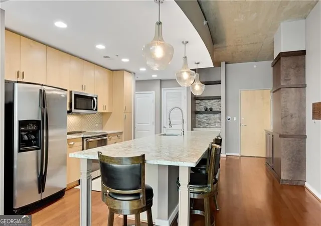 Photo 4 of Condo for sale at 860 Peachtree St NE #2504, Atlanta, GA 30308 | MLS# 10813217 | Listing updated on 2026-09-24