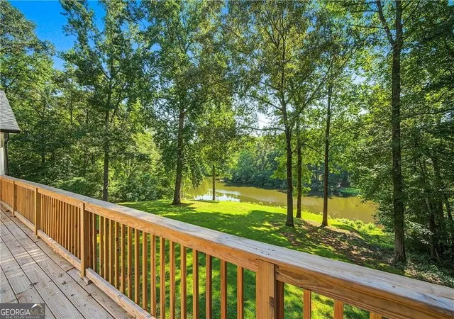 Photo 1 of Single family home for sale at 5070 River Lake Dr, Chattahoochee Hills, GA 30213 | MLS# 10814835 | Listing updated on 2026-10-26