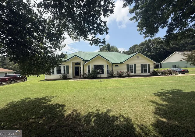 1st image of 95 Firethorne Dr, Newnan, GA 30265 | MLS# 10823911