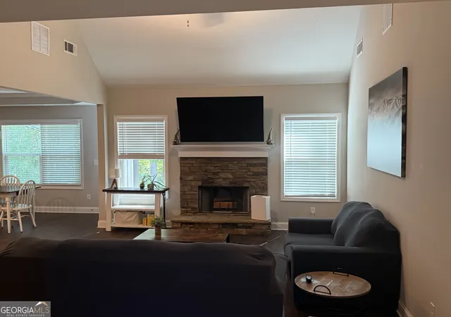 Photo 3 of Single family home for sale at 525 Grand Oaks Ave, Bethlehem, GA 30620 | MLS# 10832076 | Listing updated on 2026-09-07