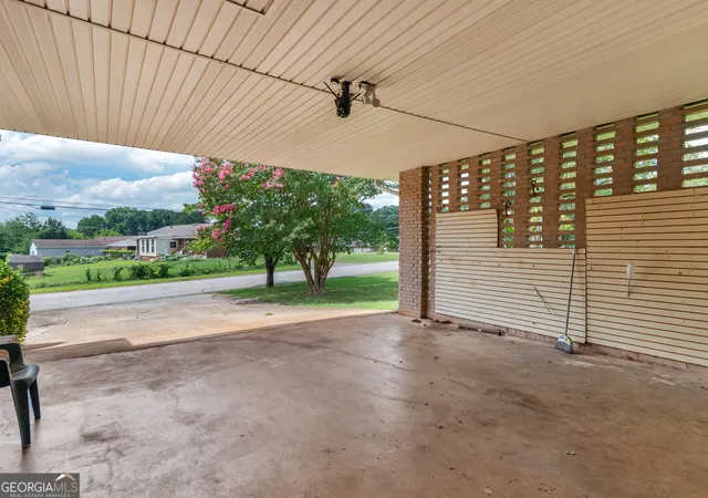 Photo 3 of Single family home for sale at 2026 Pinecrest Dr, Morrow, GA 30260 | MLS# 10808782 | Listing updated on 2026-08-02