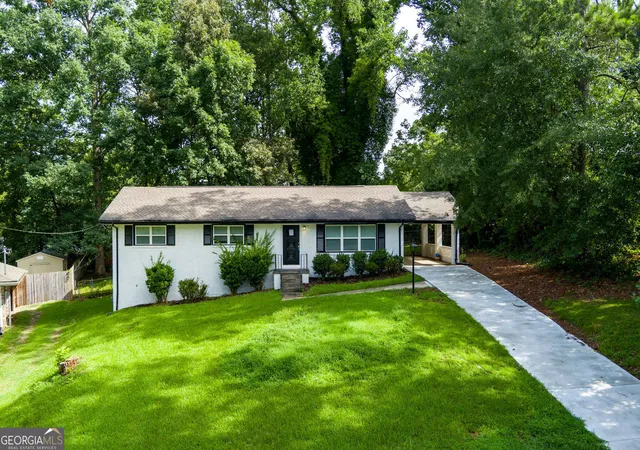 3rd image of 3130 Gay Dr, Decatur, GA 30032 | MLS# 10812966