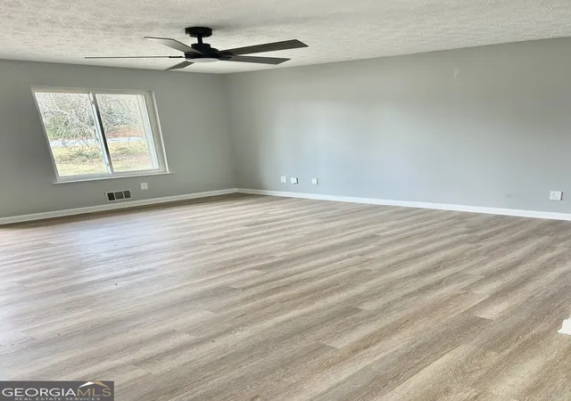 5th image of 8908 Thomas Rd, Jonesboro, GA 30238 | MLS# 10719028