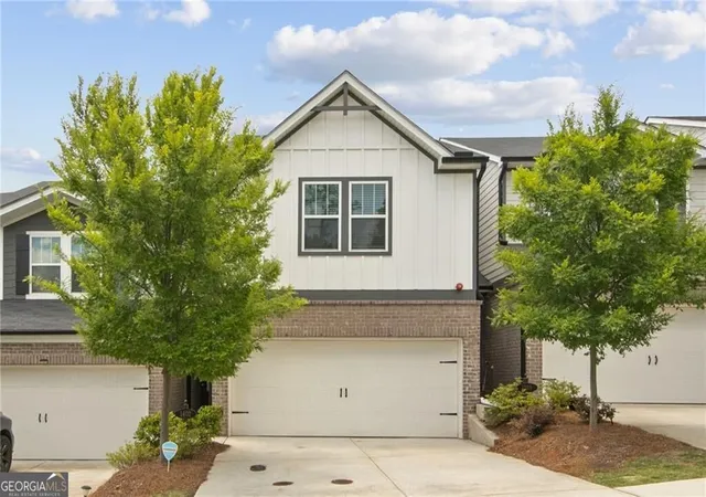 Townhouse for sale at 1402 Vayda Ct, Marietta, GA 30066 | MLS# 10834175