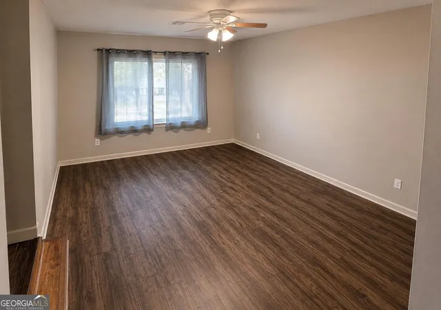 2nd image of 146 Stoneridge Dr, Warner Robins, GA 31088