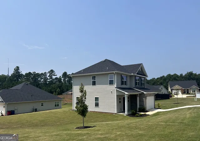 Photo 3 of Single family home for sale at 1157 Barrington Pl Wy, Macon, GA 31220 | MLS# 10806791 | Listing updated on 2026-09-01