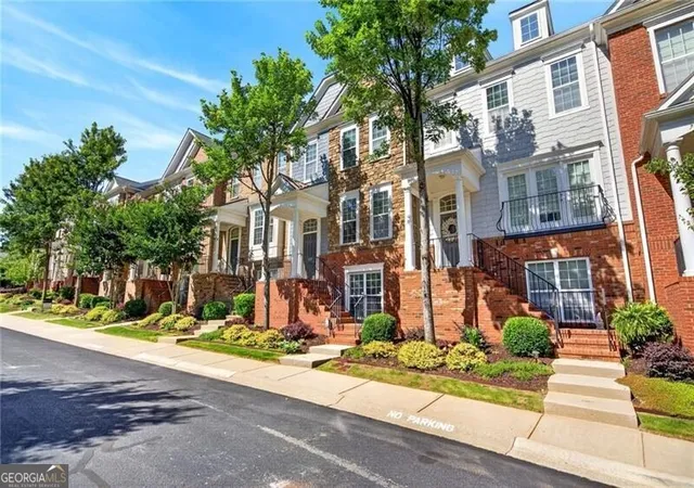 Homes for sale in Atlanta, GA | 2159 Weldonberry Dr Ne #124, Atlanta, GA 30319 | MLS# 10781350
