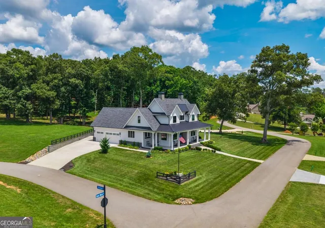 Photo 3 of Single family home for sale at 24 Farmland Ct, Blairsville, GA 30512 | MLS# 10791831 | Listing updated on 2026-09-12