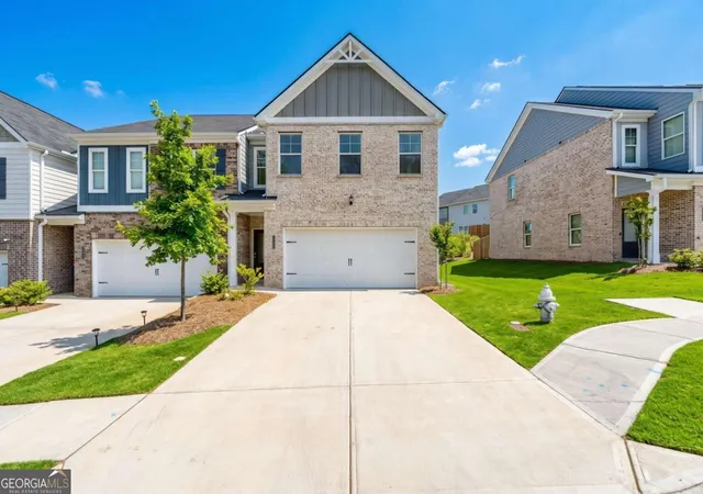 1st image of 2568 Swan Lake Dr, Grayson, GA 30017 | MLS# 10802008