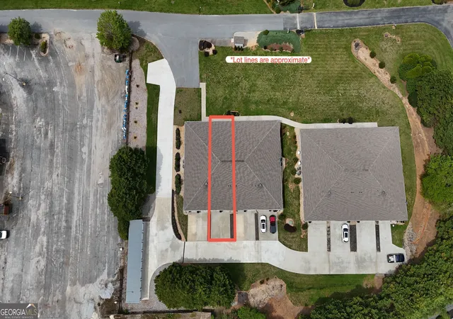 Photo 3 of Townhouse for sale at 212 Old Clarkesville Mill Rd #UNIT C, Clarkesville, GA 30523 | MLS# 10734805 | Listing updated on 2026-08-04