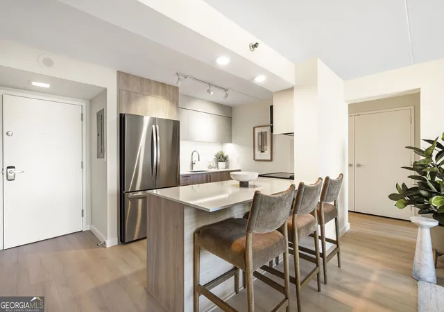 Homes for sale in Atlanta, GA | 2460 Peachtree Rd Ne #PH-09, Atlanta, GA 30305 | MLS# 10788524